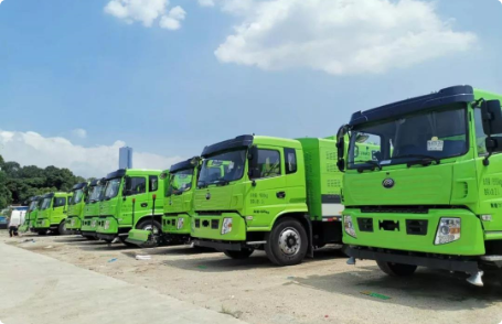 电动垃圾车：环保新选择